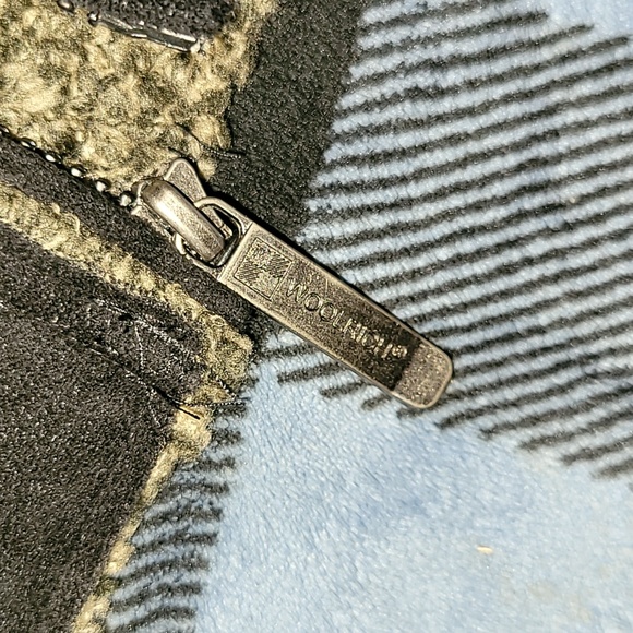 Woolrich. Faux-suede Full-zip vest. Poly-blend Liner. Women's size XL. - Picture 4 of 16